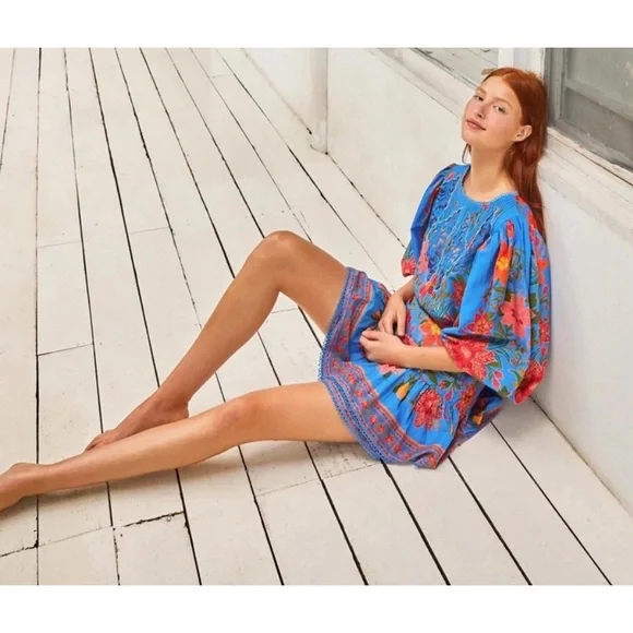 FARM Rio Blue Tropical Tapestry Mini Skirt NWT SZ XL - Picture 2 of 16